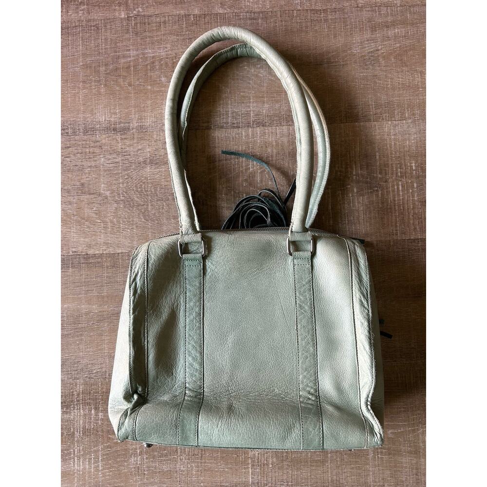 STS Ranchwear Marlowe Satchel Sea Foam Distressed Leather Shoulder Bag Tassel - Picture 5 of 16